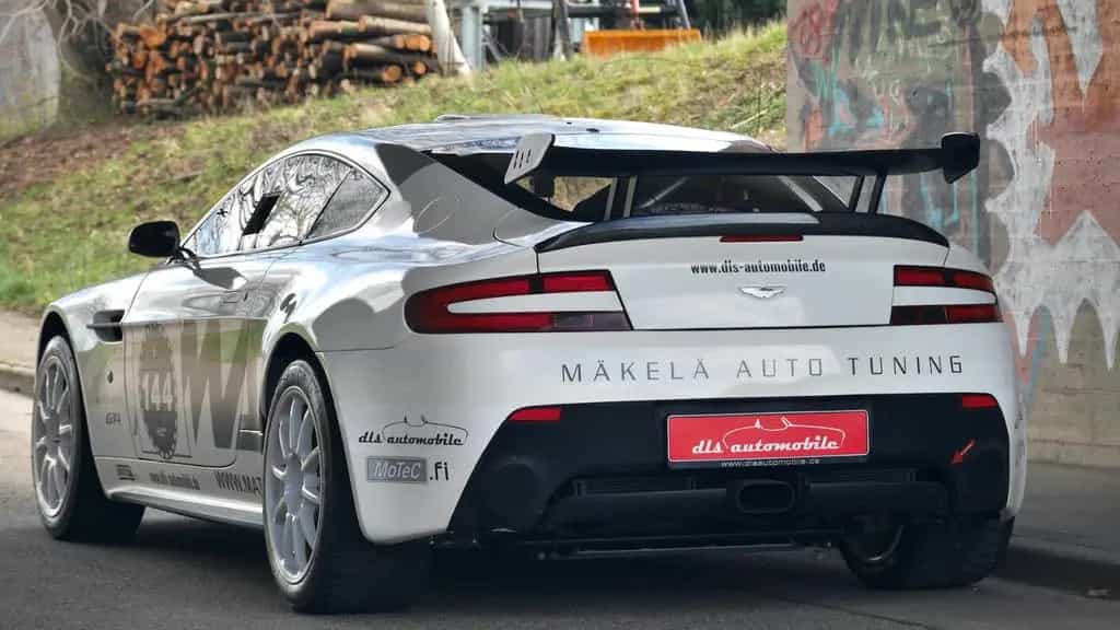 Aston Martin V8 Vantage GT4 Rallye "one of one" Ex-Delecour! 05/2012-photo-2