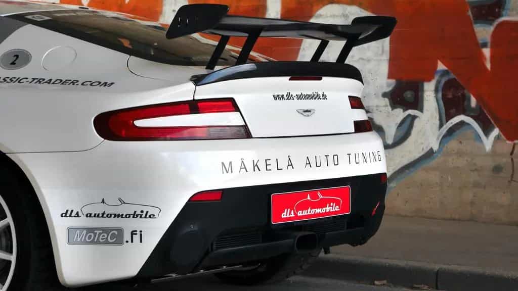 Aston Martin V8 Vantage GT4 Rallye "one of one" Ex-Delecour! 05/2012-photo-3