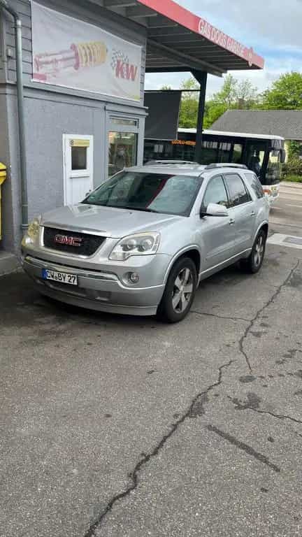 GMC Acadia 04/2012-photo-14