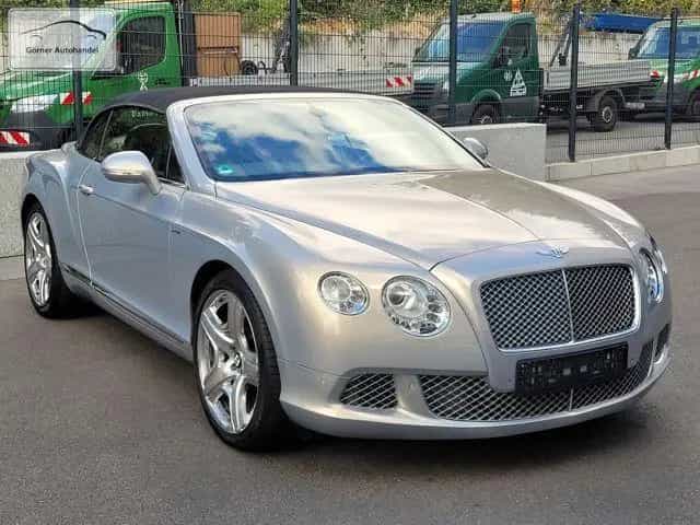 Bentley Continental GTC W12 Mulliner erst 19.200 km 04/2013-photo-0