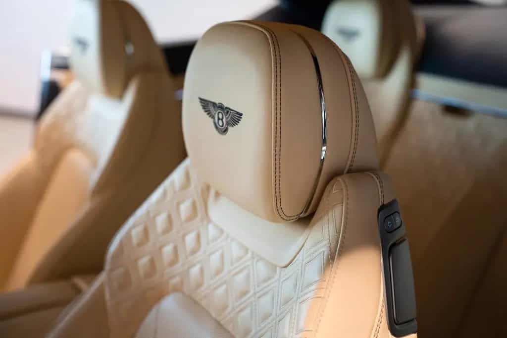Bentley Continental GT W12 MY 2020 11/2019-photo-13
