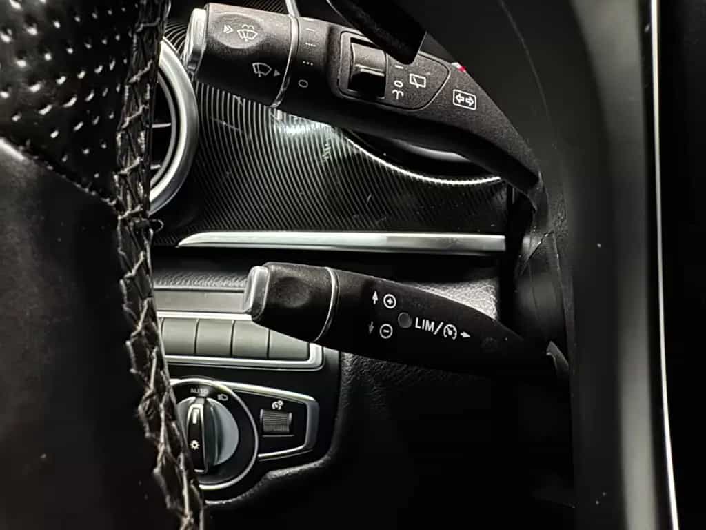 Mercedes-Benz V-Class 12/2018-photo-18