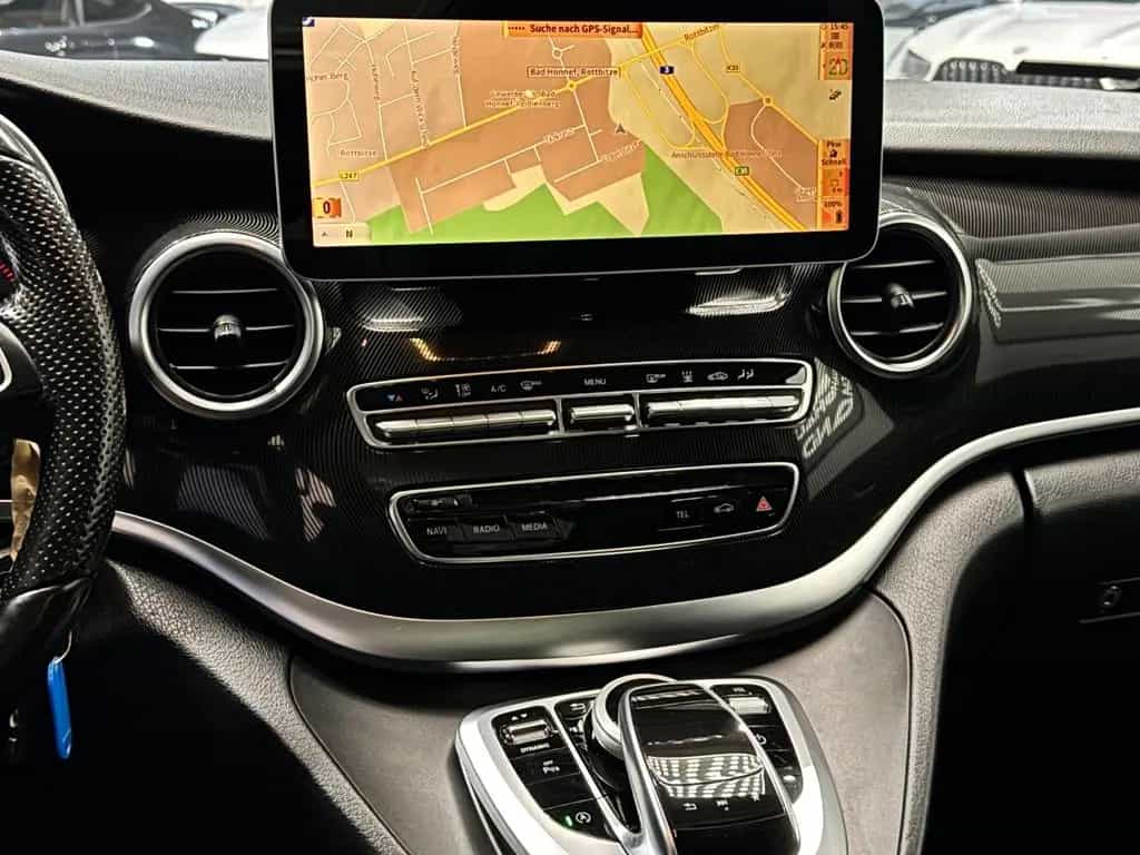 Mercedes-Benz V-Class 12/2018-photo-22