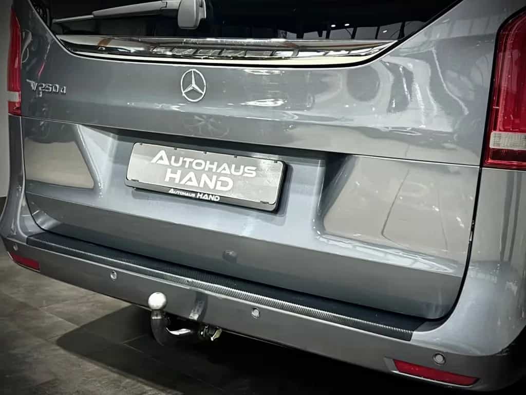 Mercedes-Benz V-Class 12/2018-photo-9