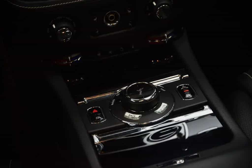 Rolls-Royce Ghost 6.6 V12 Serie II FaceLift  Massage 01/2015-photo-18