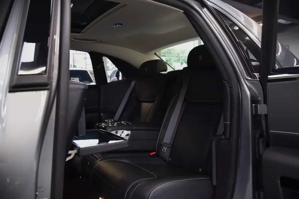 Rolls-Royce Ghost 6.6 V12 Serie II FaceLift  Massage 01/2015-photo-22