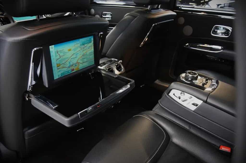 Rolls-Royce Ghost 6.6 V12 Serie II FaceLift  Massage 01/2015-photo-6