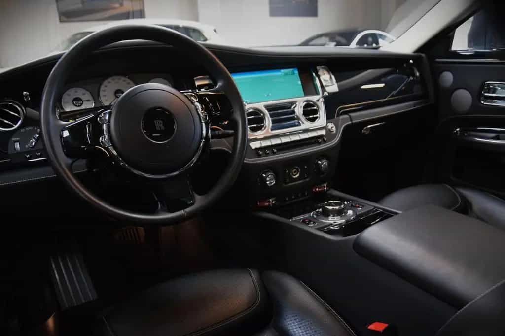 Rolls-Royce Ghost 6.6 V12 Serie II FaceLift  Massage 01/2015-photo-7