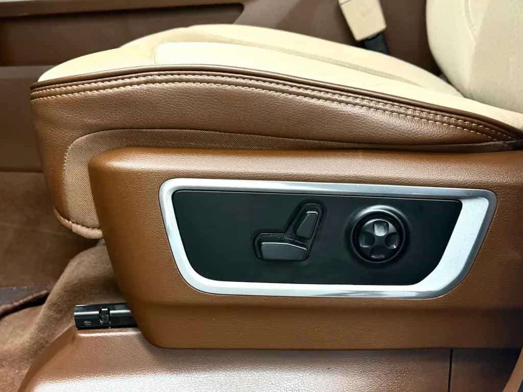 Dodge RAM 5.7 V8 HEMI Laramie*Perl Weiss*12"Display 01/2021-photo-24