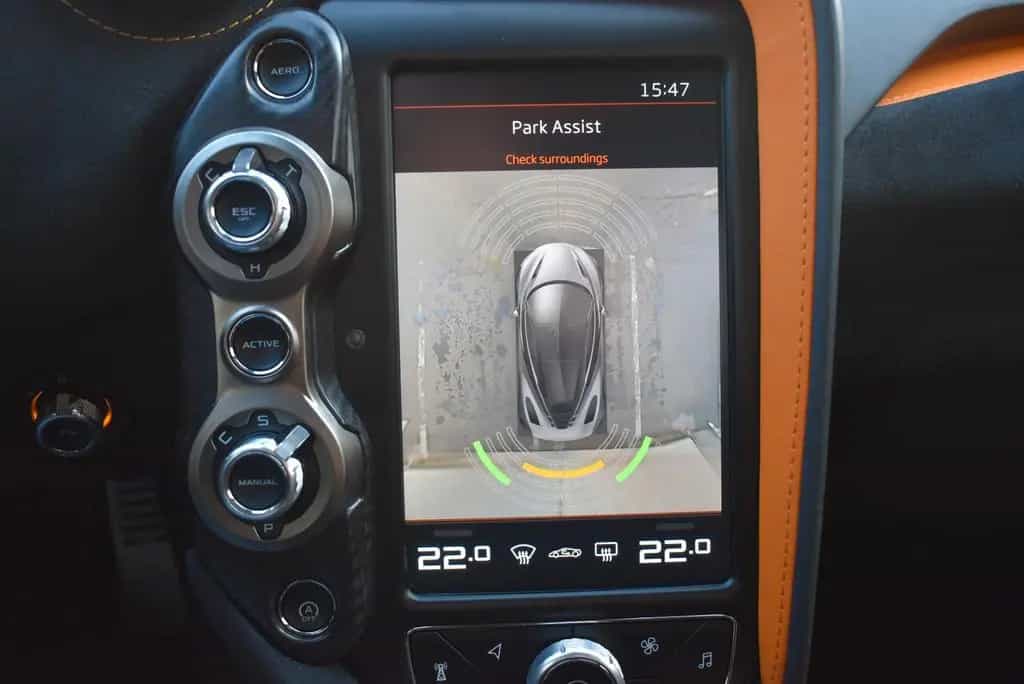 McLaren 720S 10/2017-photo-5