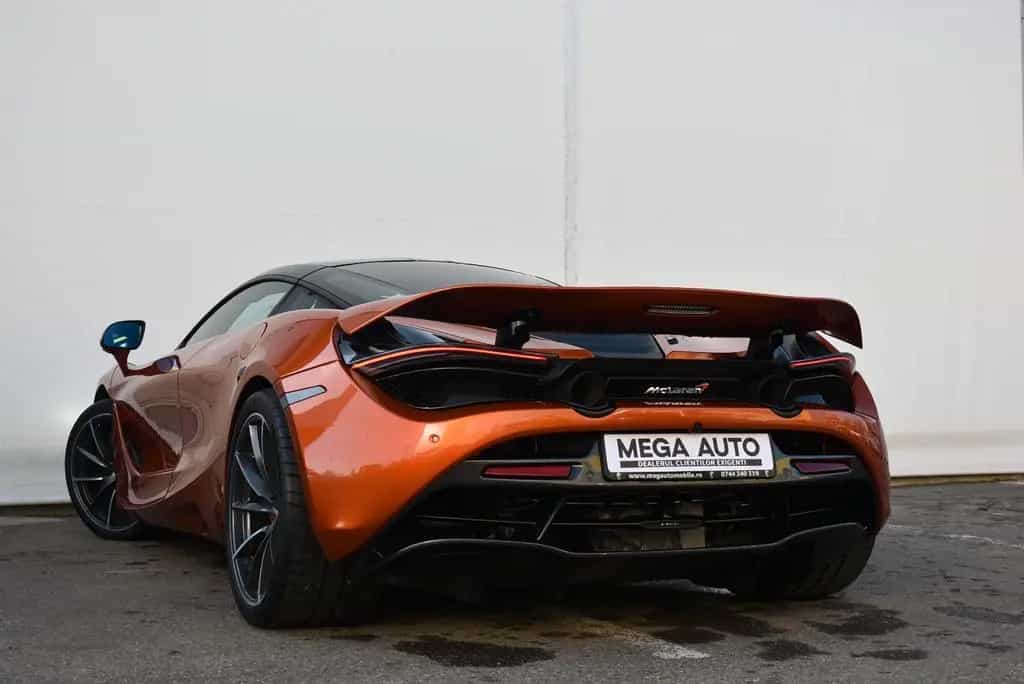 McLaren 720S 10/2017-photo-8