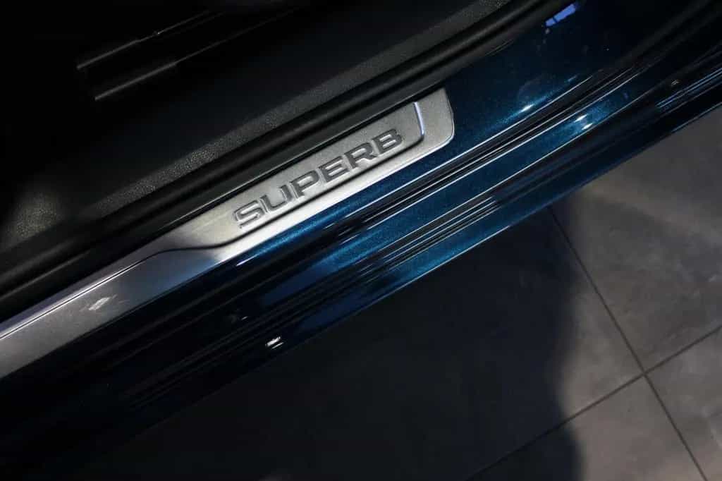 Skoda Superb Lim. 2.0 TSI DSG Ambition/Amundsen/Led´s 02/2022-photo-17