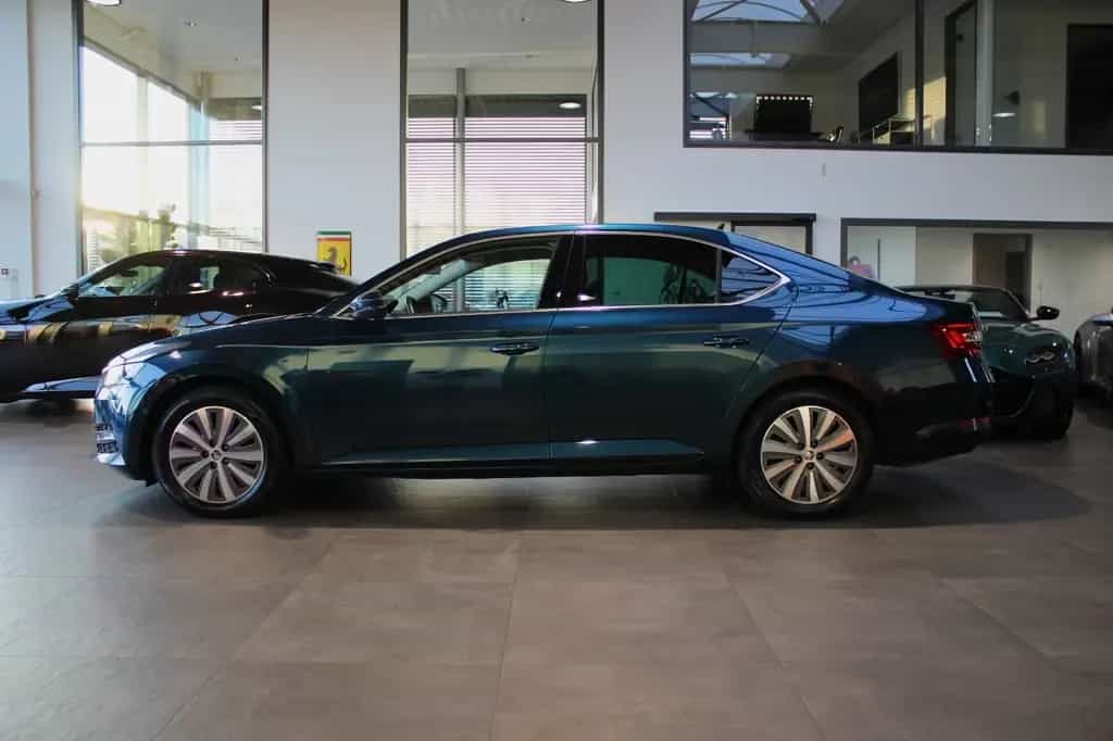 Skoda Superb Lim. 2.0 TSI DSG Ambition/Amundsen/Led´s 02/2022-photo-2