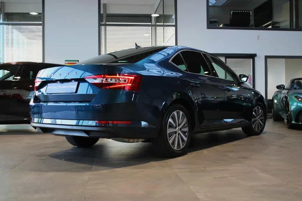 Skoda Superb Lim. 2.0 TSI DSG Ambition/Amundsen/Led´s 02/2022-photo-7