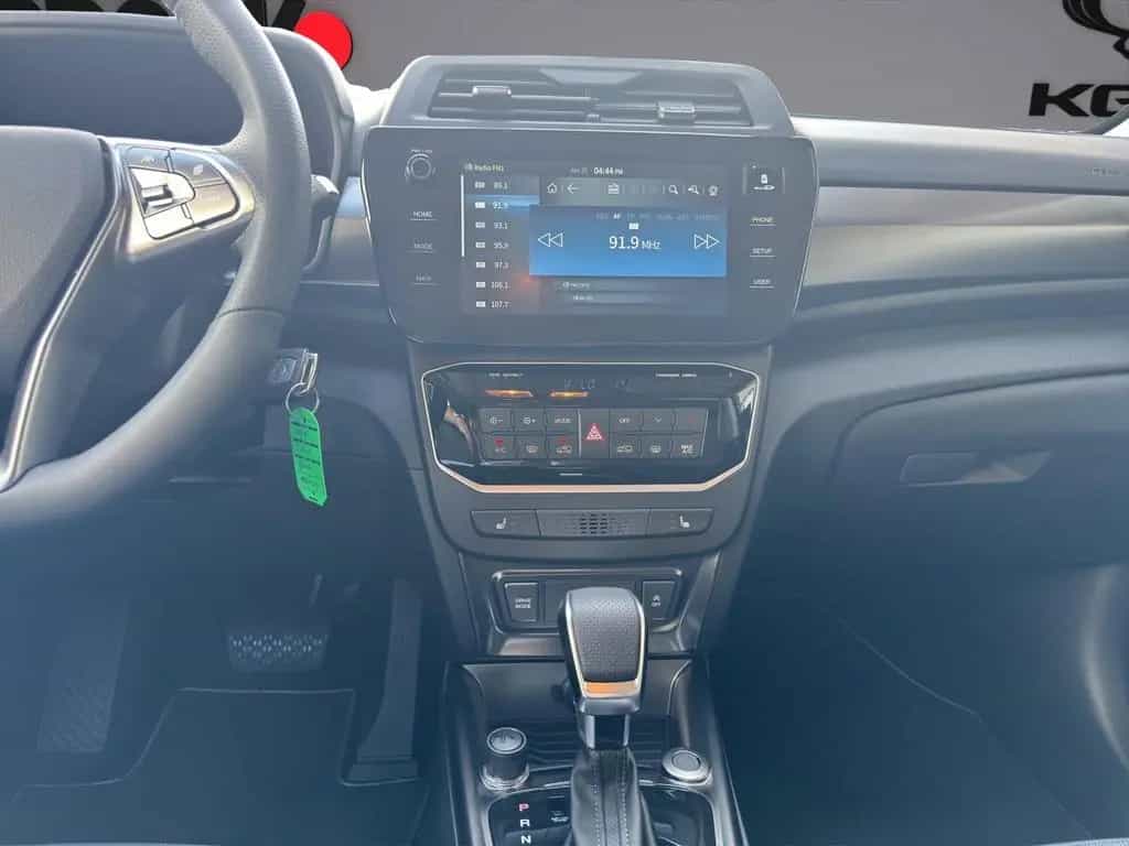 KGM Tivoli Essential 1.5 2WD *SHZ/RFK/APP/PDC* null-photo-11