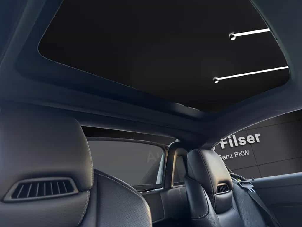 Mercedes-Benz SLC-Class 250 d*AMG*Pano-Dach* Airscarf*LED*H&K*TOTW.* 10/2017-photo-16