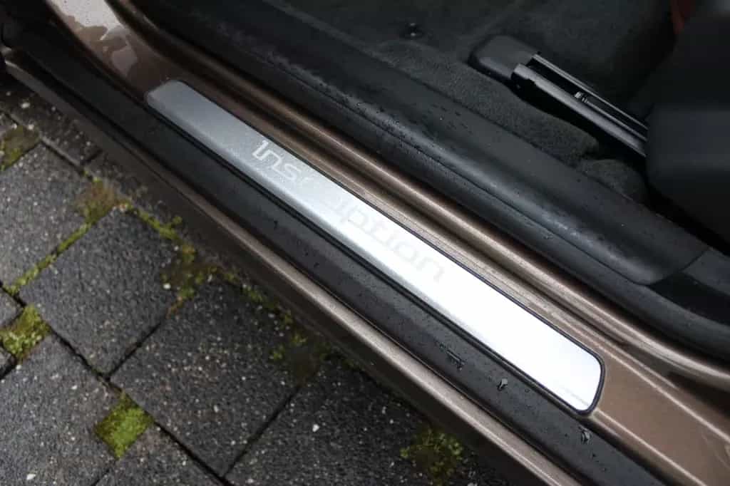 Volvo V70 Kombi D4 Inscription/Auto./Leder/Navi/AHK 01/2016-photo-46
