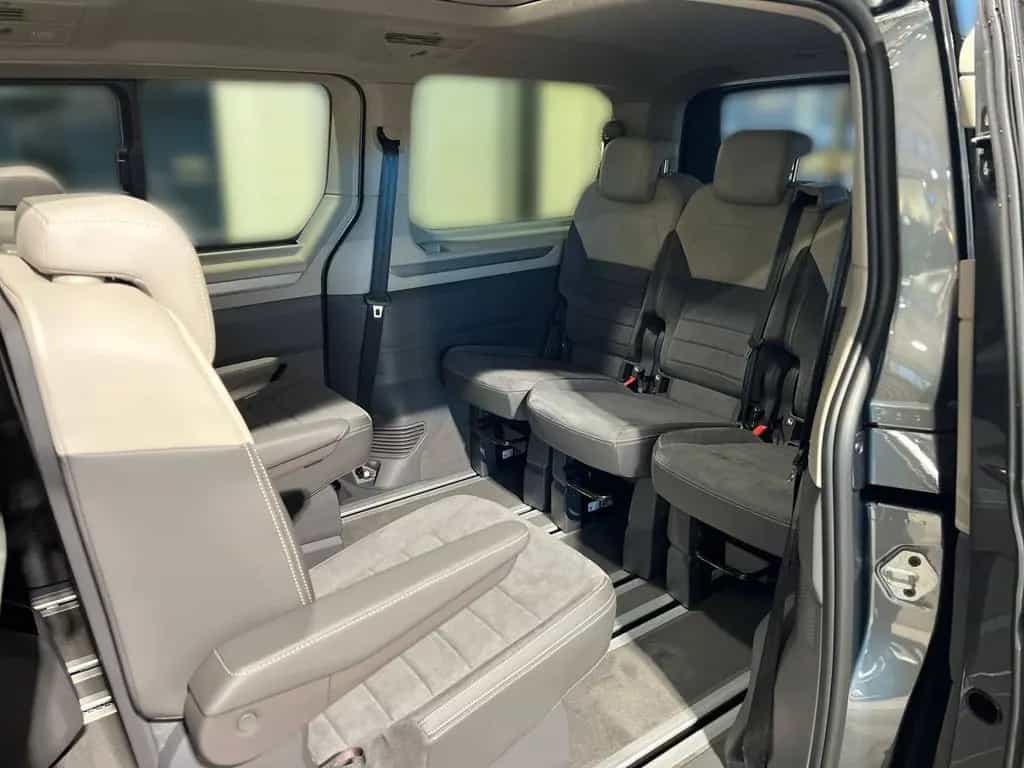 Volkswagen Multivan Life LÜ 2.0 TSI 150 kW*PANO*NAVI*AHK null-photo-8