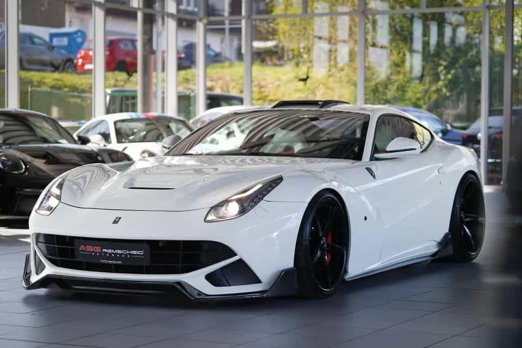 Ferrari F12 Berlinetta *Einzelstück *Carbon *Lift *22 * 04/2015-photo-0