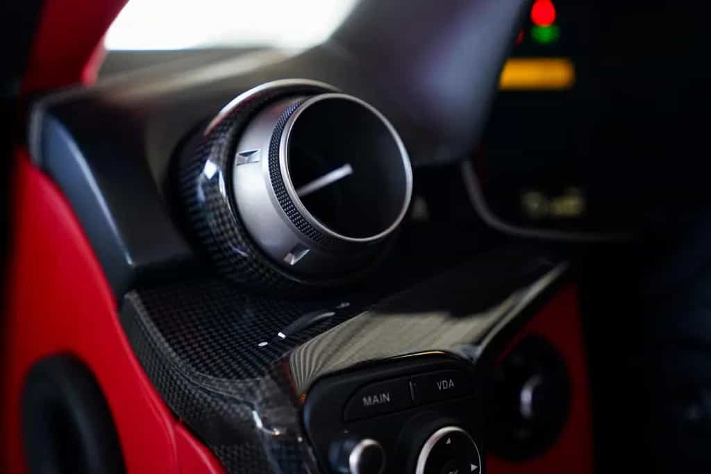 Ferrari F12 Berlinetta *Einzelstück *Carbon *Lift *22 * 04/2015-photo-17
