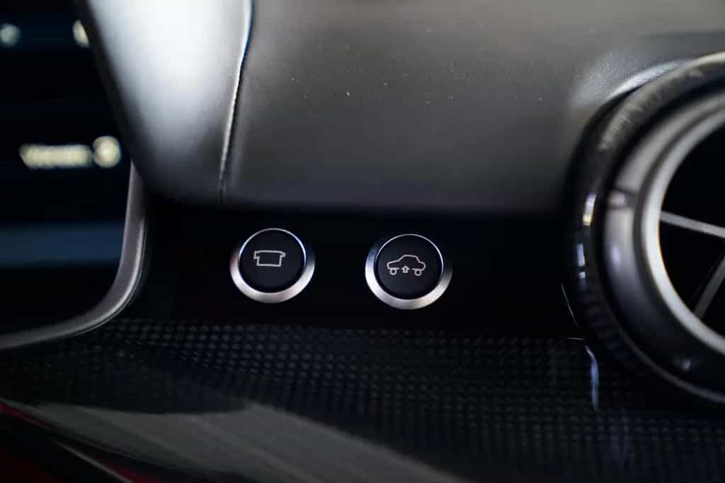 Ferrari F12 Berlinetta *Einzelstück *Carbon *Lift *22 * 04/2015-photo-24