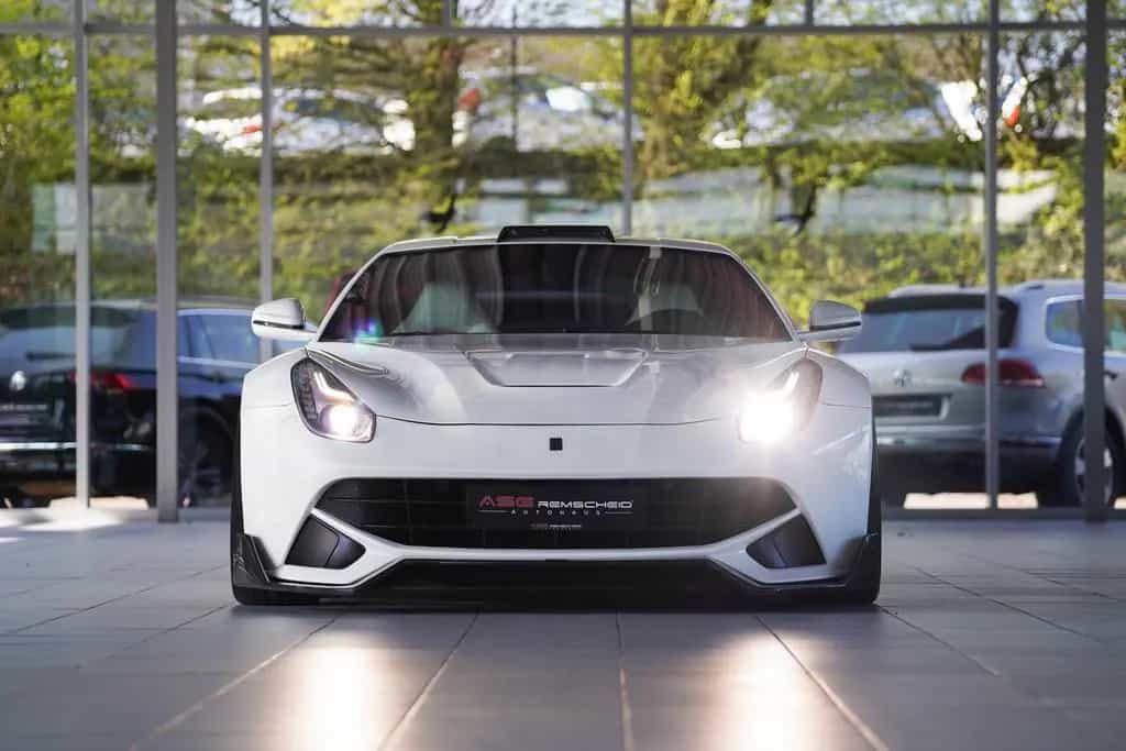 Ferrari F12 Berlinetta *Einzelstück *Carbon *Lift *22 * 04/2015-photo-4