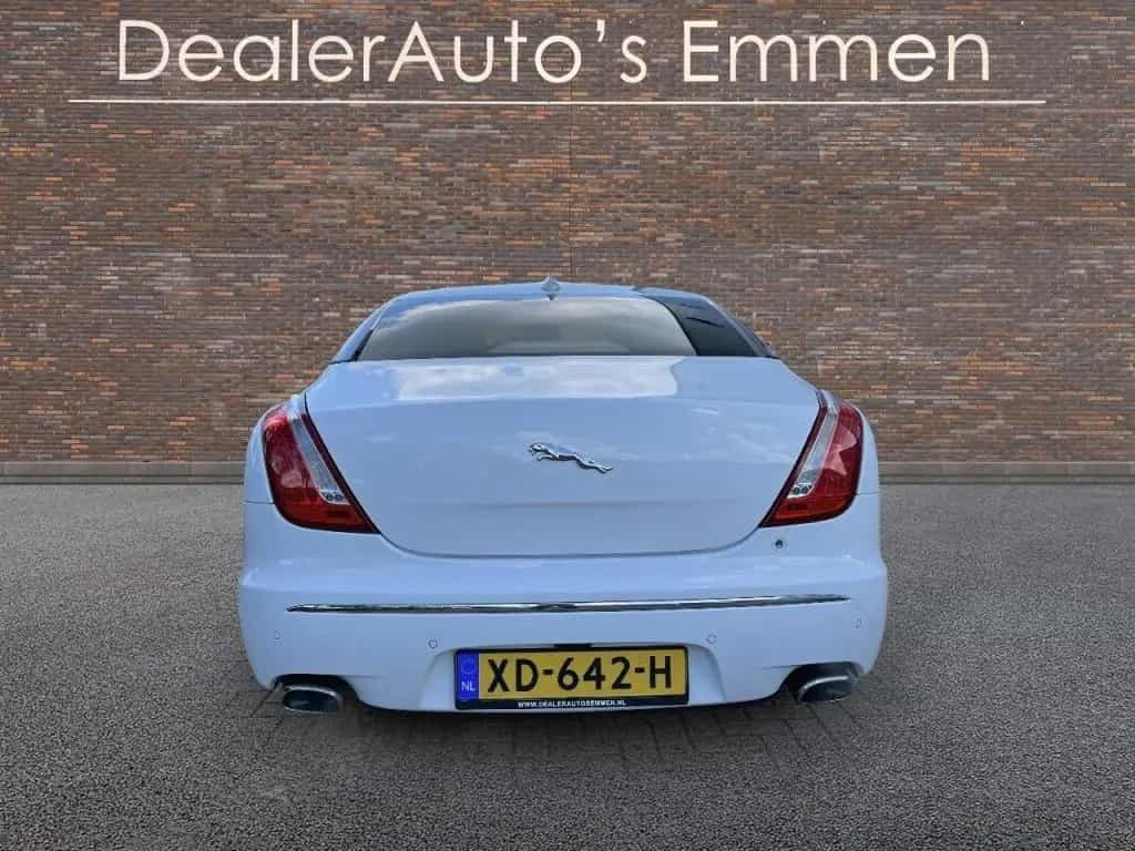 Jaguar XJ 3.0 V6 341 PK SC AWD LEDER SCHUIFDAK LMV NAVI 02/2015-photo-12