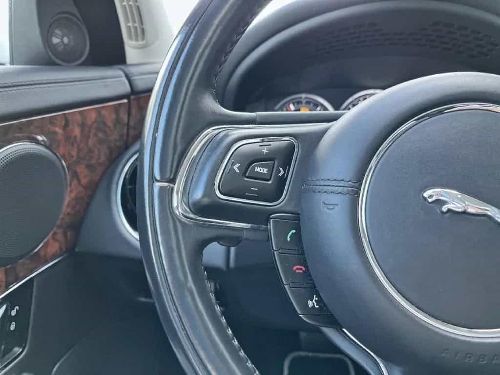 Jaguar XJ 3.0 V6 341 PK SC AWD LEDER SCHUIFDAK LMV NAVI 02/2015-photo-15