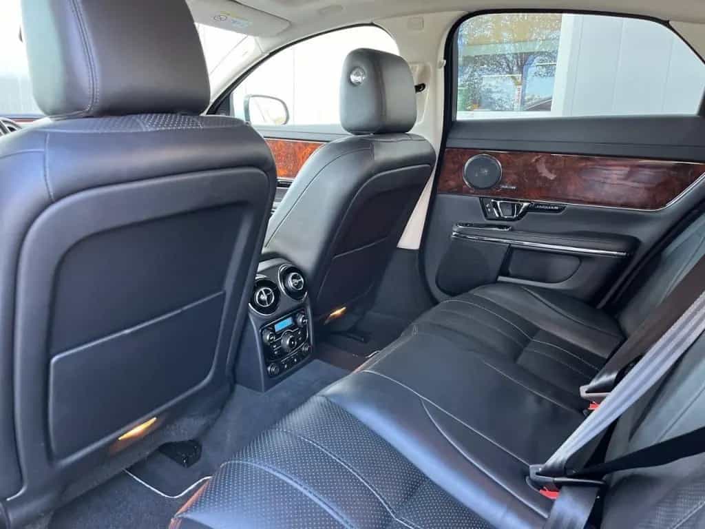 Jaguar XJ 3.0 V6 341 PK SC AWD LEDER SCHUIFDAK LMV NAVI 02/2015-photo-6