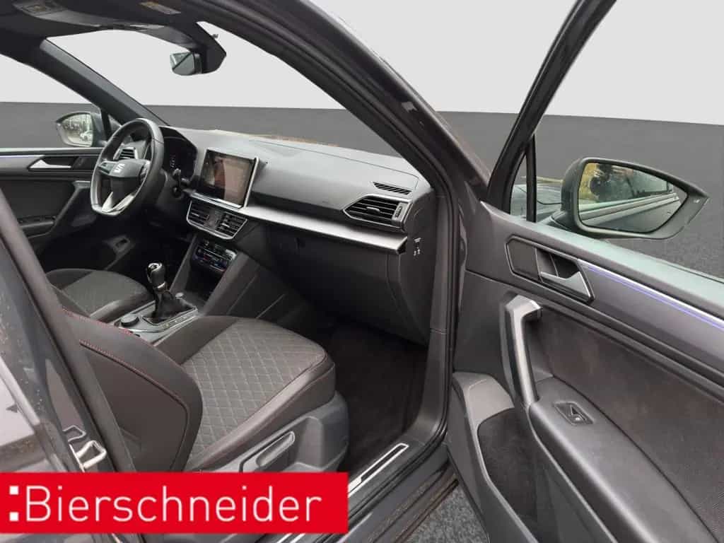 Seat Tarraco 1.5 TSI FR-Line PANO AHK REAR VIEW LED N 08/2022-photo-33