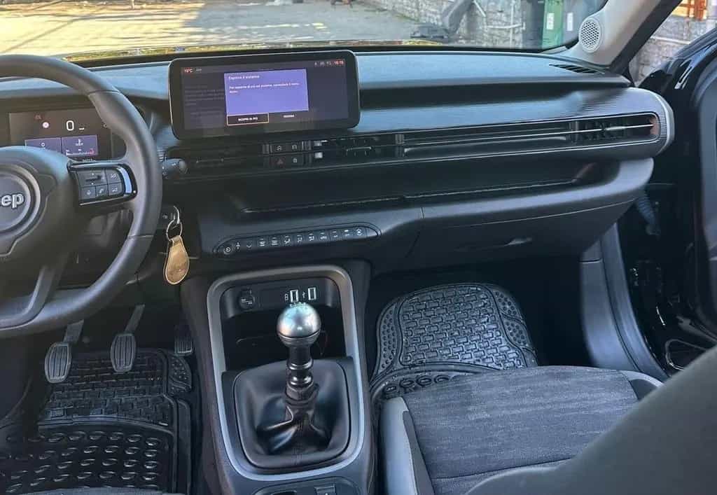 Other Other Jeep Avenger 1.2 Turbo 100 CV Longitude 11/2023-photo-2