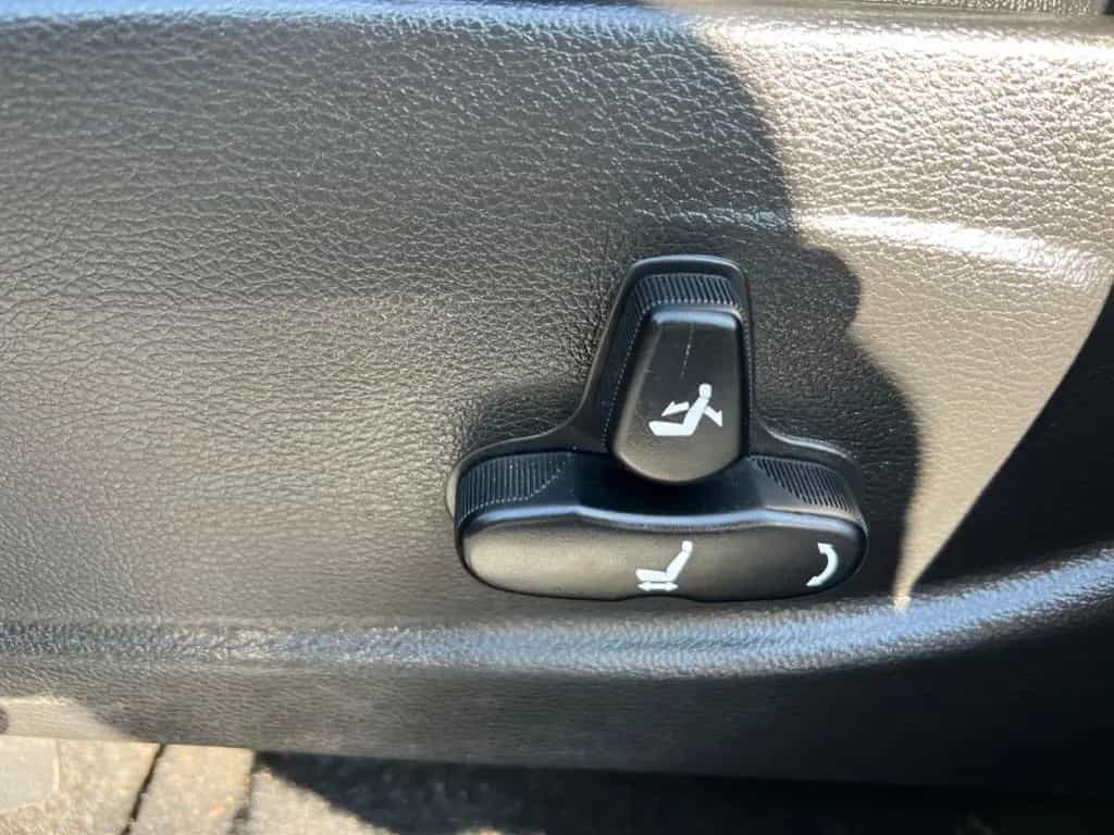 Ssangyong Korando 2.0 D 4X4 /Automatik/NavI /Xenon/ Leder 04/2014-photo-14