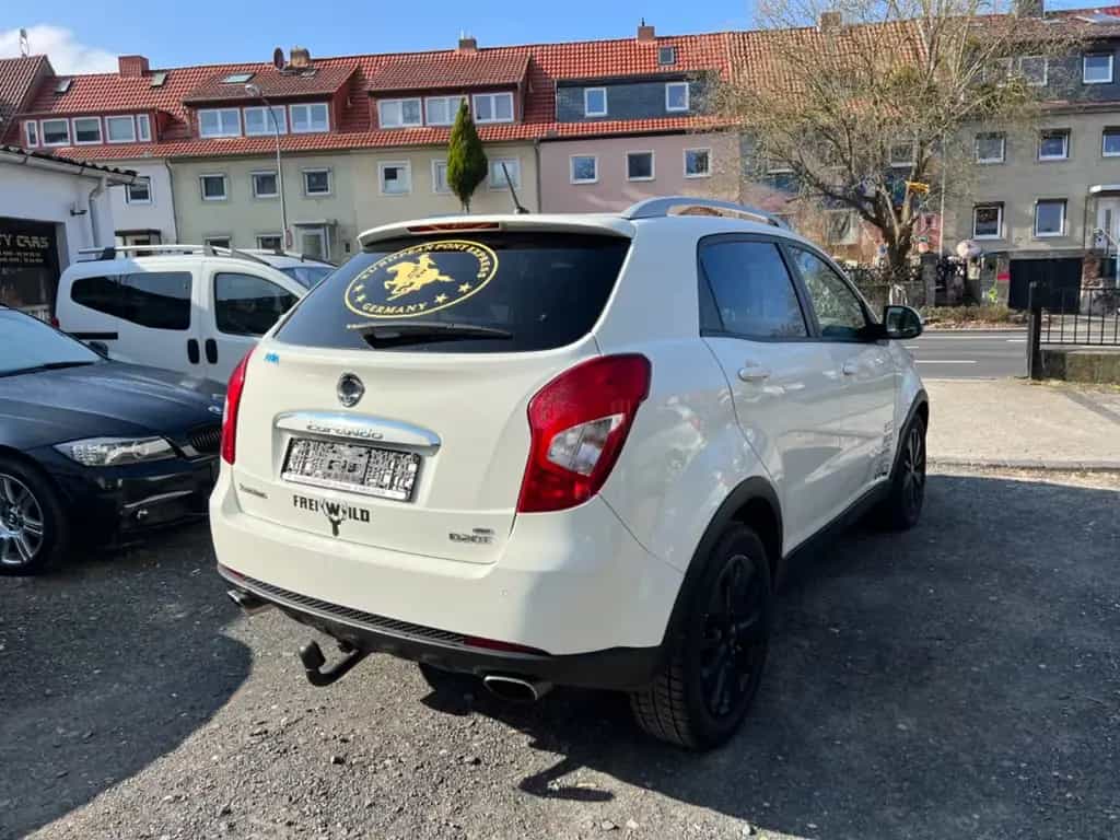 Ssangyong Korando 2.0 D 4X4 /Automatik/NavI /Xenon/ Leder 04/2014-photo-7