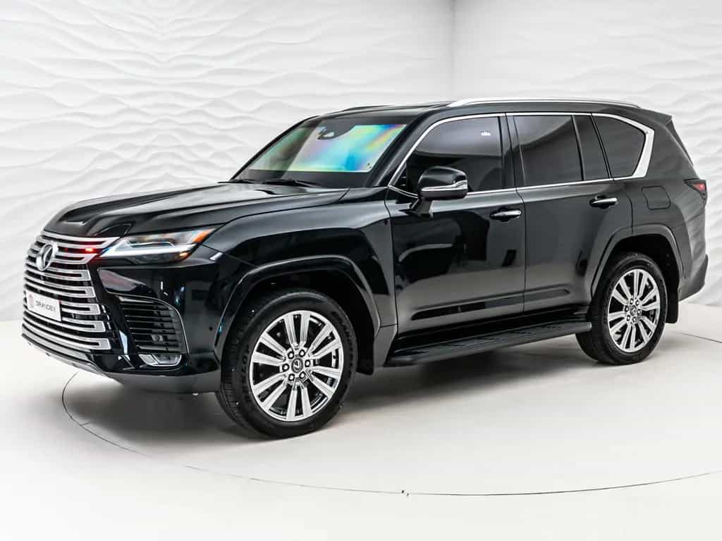 Lexus LX 600 Ultra LUXURY*ARMORED B6*4 Seats*TV null-photo-1