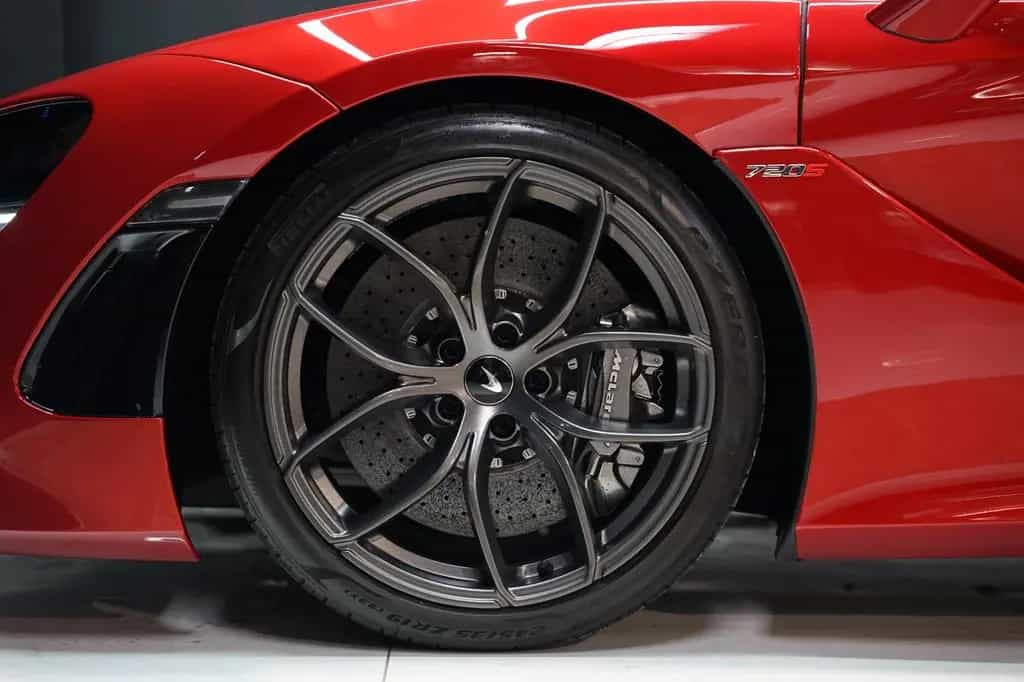 McLaren 720S *Performance*Carbon*Lift*B&W*Warranty 09/2019-photo-9