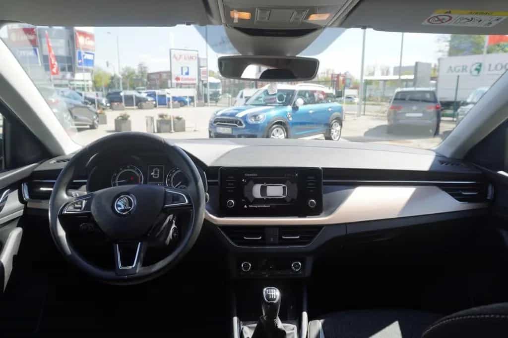 Skoda Scala 1.0 TSI Style LED ACC Totwinkel Keyless-Go 05/2019-photo-11