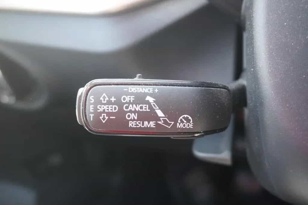 Skoda Scala 1.0 TSI Style LED ACC Totwinkel Keyless-Go 05/2019-photo-19