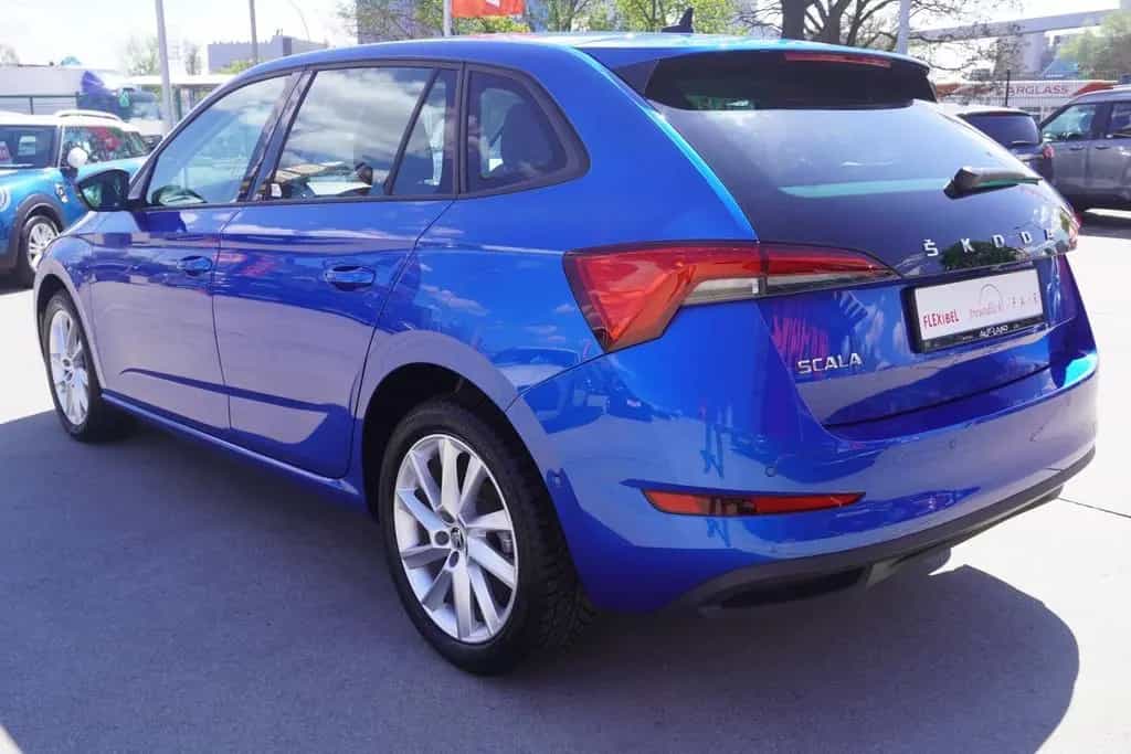 Skoda Scala 1.0 TSI Style LED ACC Totwinkel Keyless-Go 05/2019-photo-3