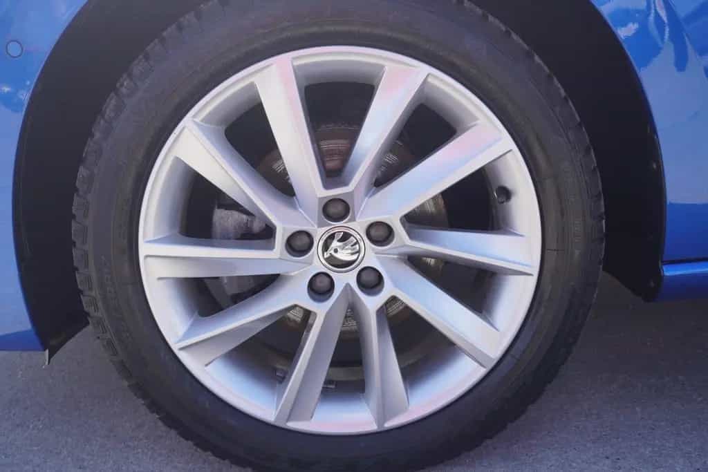 Skoda Scala 1.0 TSI Style LED ACC Totwinkel Keyless-Go 05/2019-photo-7