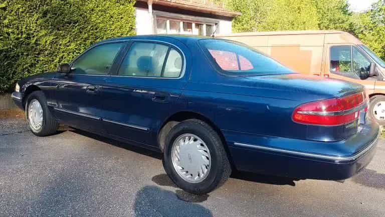 Lincoln Continental 4.6 DOHC. V8. 264PS 32V TOP! EUPap. 10/1995-photo-1