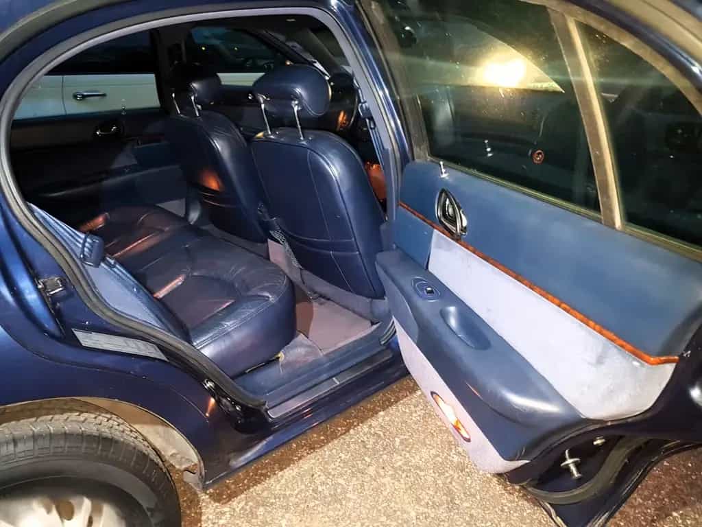Lincoln Continental 4.6 DOHC. V8. 264PS 32V TOP! EUPap. 10/1995-photo-4