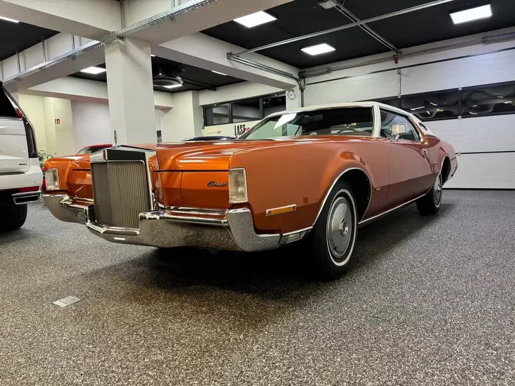 Lincoln Continental MARK IV COUPE 06/1972-photo-2