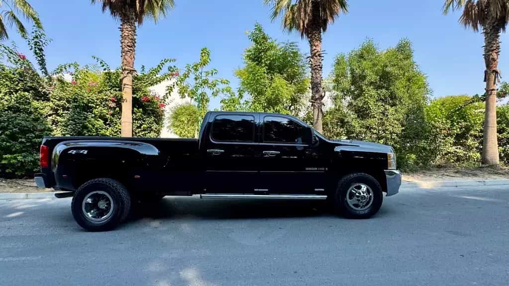 Chevrolet Silverado 3500HD*V8*LUFT*4X4*LEDER*NAVI*AHK*1HAND*CARFAX 12/2009-photo-11