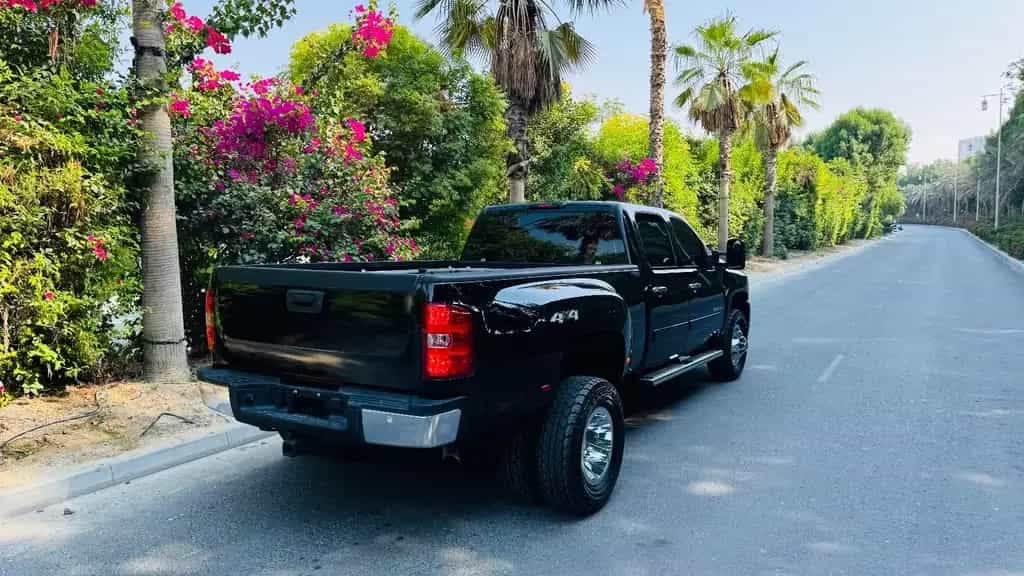 Chevrolet Silverado 3500HD*V8*LUFT*4X4*LEDER*NAVI*AHK*1HAND*CARFAX 12/2009-photo-14