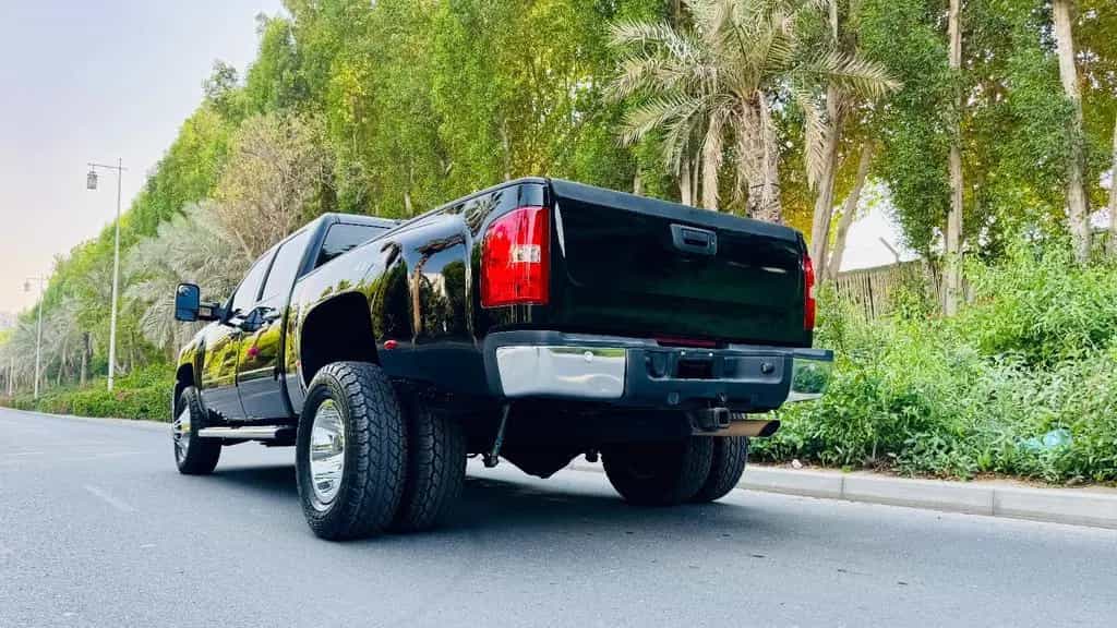 Chevrolet Silverado 3500HD*V8*LUFT*4X4*LEDER*NAVI*AHK*1HAND*CARFAX 12/2009-photo-28