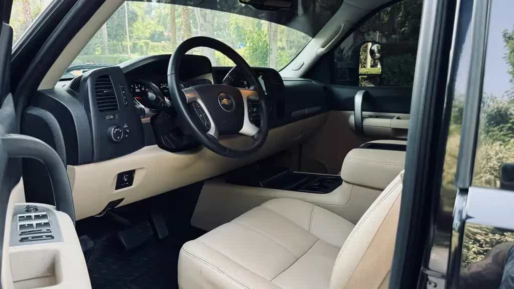 Chevrolet Silverado 3500HD*V8*LUFT*4X4*LEDER*NAVI*AHK*1HAND*CARFAX 12/2009-photo-38