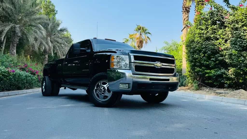 Chevrolet Silverado 3500HD*V8*LUFT*4X4*LEDER*NAVI*AHK*1HAND*CARFAX 12/2009-photo-9