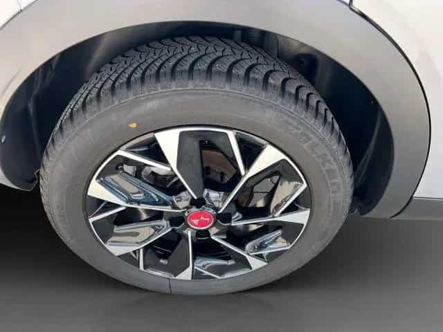 DS Automobiles DS3 130 PureTech EAT8 Performance Line 07/2024-photo-11