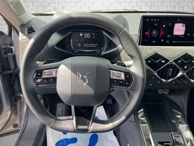 DS Automobiles DS3 130 PureTech EAT8 Performance Line 07/2024-photo-13