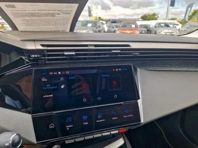 Peugeot 408 130 PureTech Allure Pack EAT8 Navi LED 09/2023-photo-20